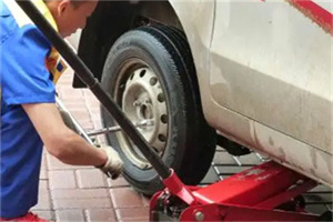 迎江附近拖车24小时服务热线电话